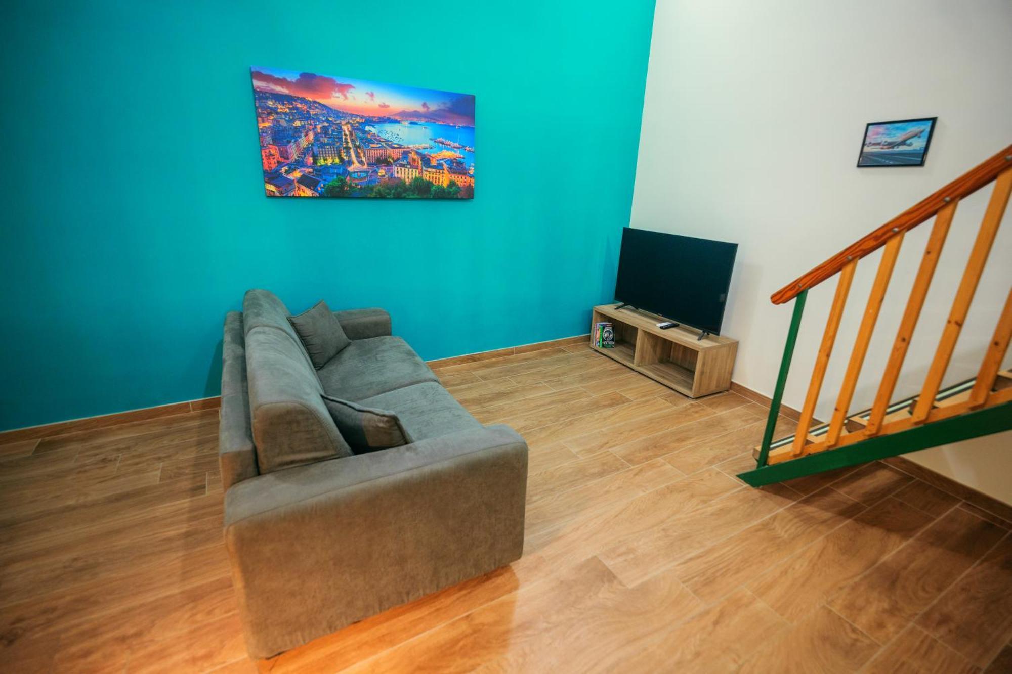 Terminal 1 Guest House نابولي المظهر الخارجي الصورة