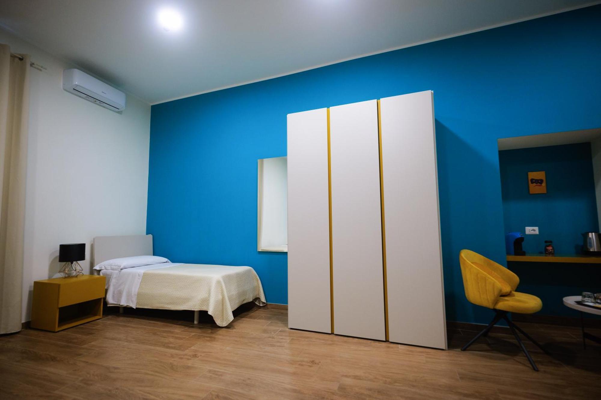 Terminal 1 Guest House نابولي المظهر الخارجي الصورة